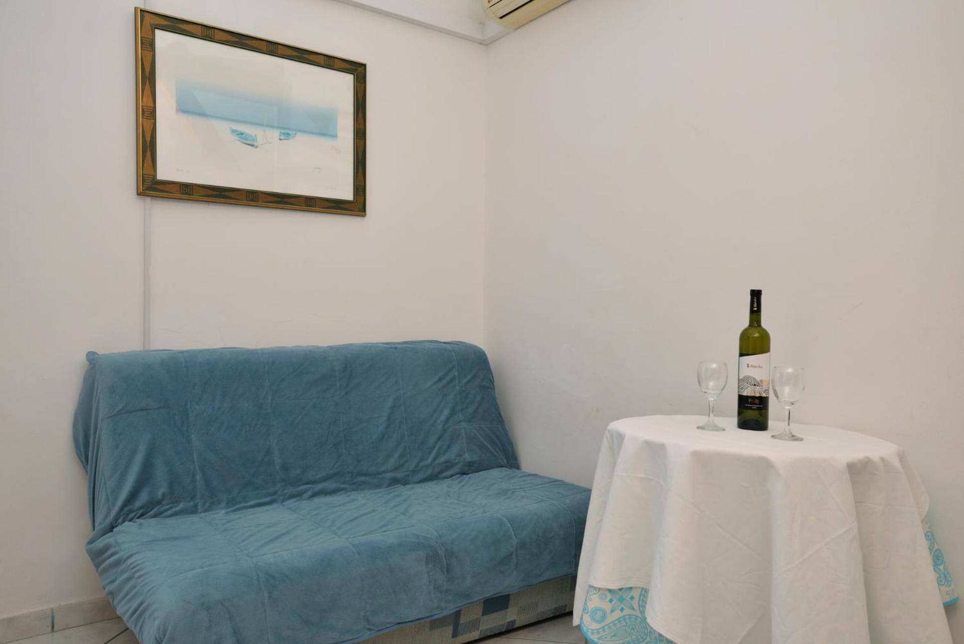 Apartman Mana, Murter Luaran gambar